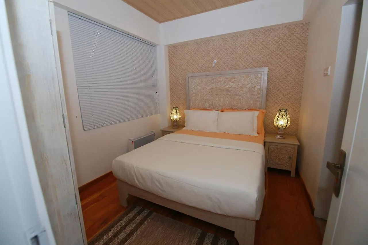 Knightsbridge Grand Apartment Nuwara Eliya